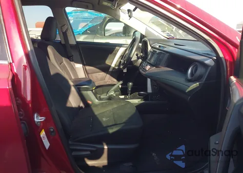 2018 Toyota Rav4 Le z USA, uszkodzony, nr VIN 2T3ZFREV9JW444716